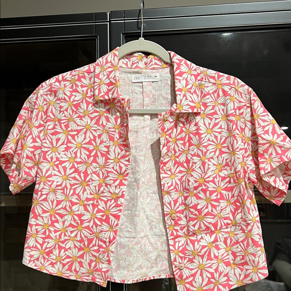Zara Pink and White Floral Shirt